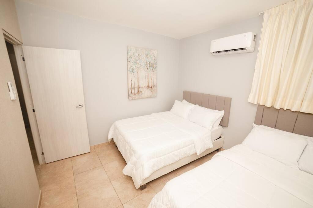 Casa En Manga Villa Cartagena Екстериор снимка
