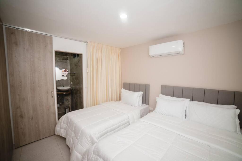 Casa En Manga Villa Cartagena Екстериор снимка